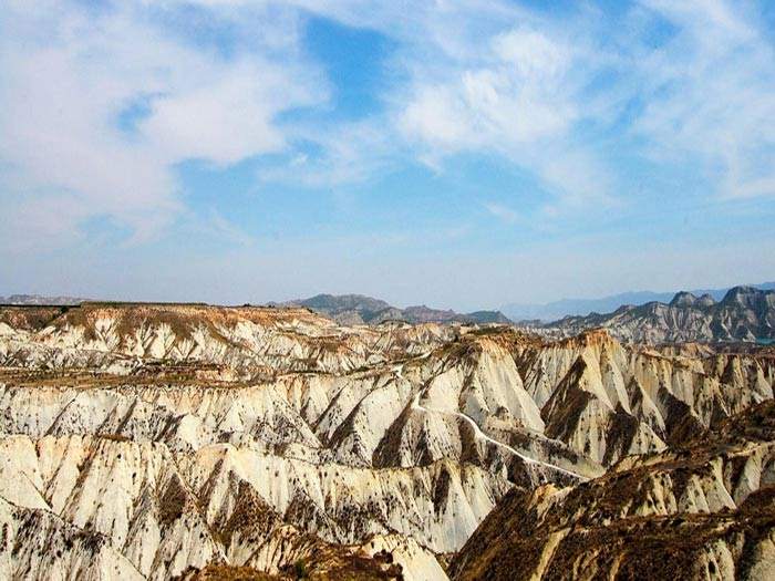 Un paisaje lunar cerca de tu apartamento en La Manga Club