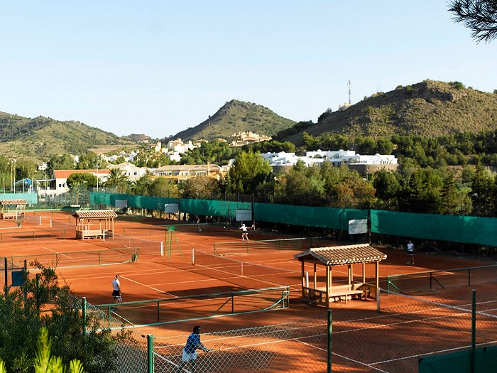 Practice tennis at your La Manga Club home